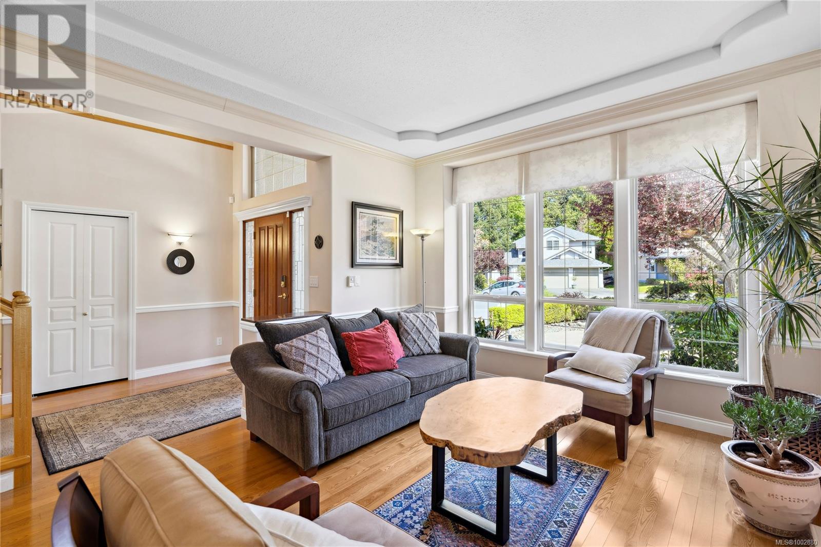 Property at 5331 Bayshore Dr image 4