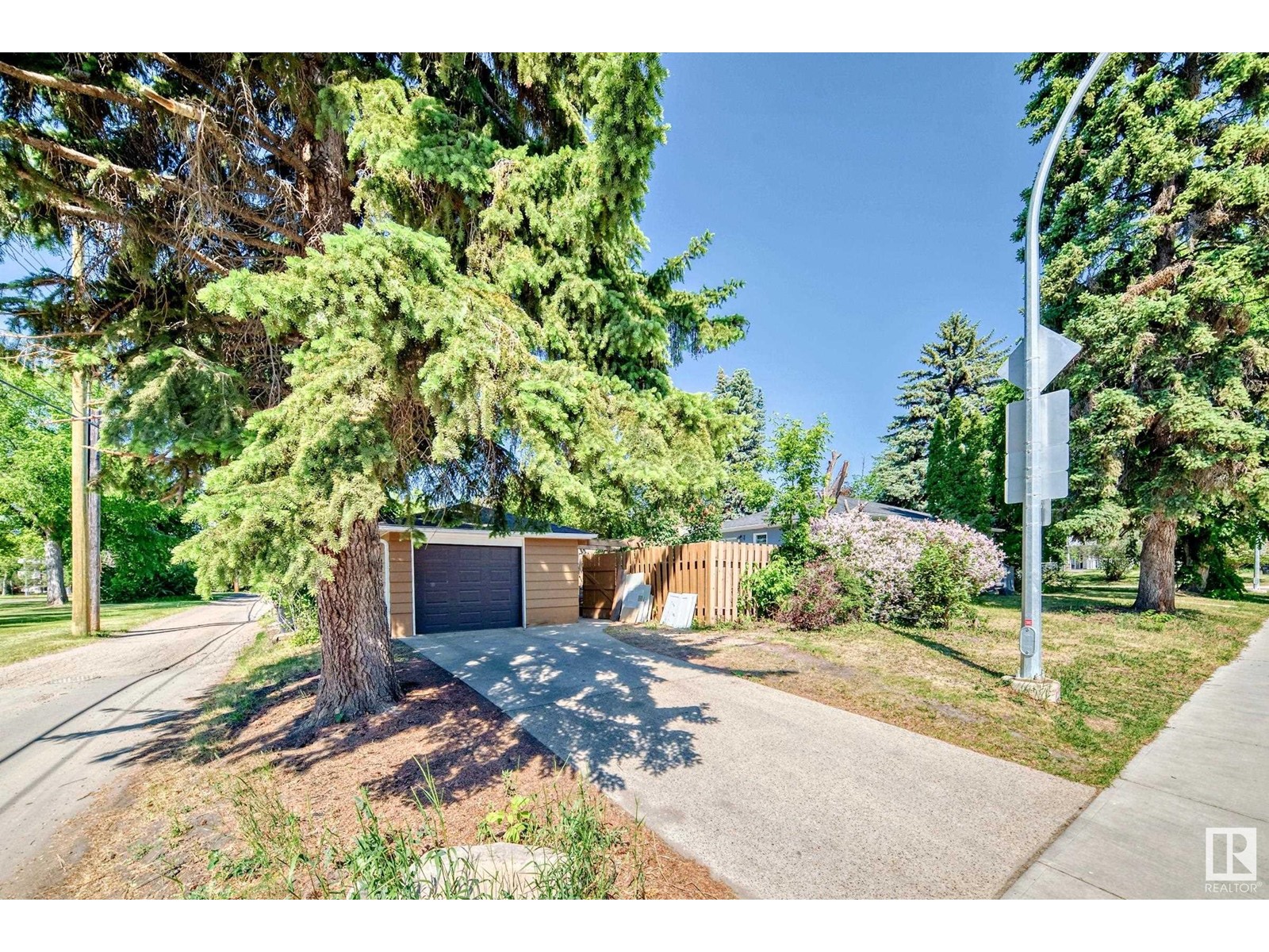 7910 115 St Nw, Edmonton, Alberta  T6G 1N8 - Photo 34 - E4441454