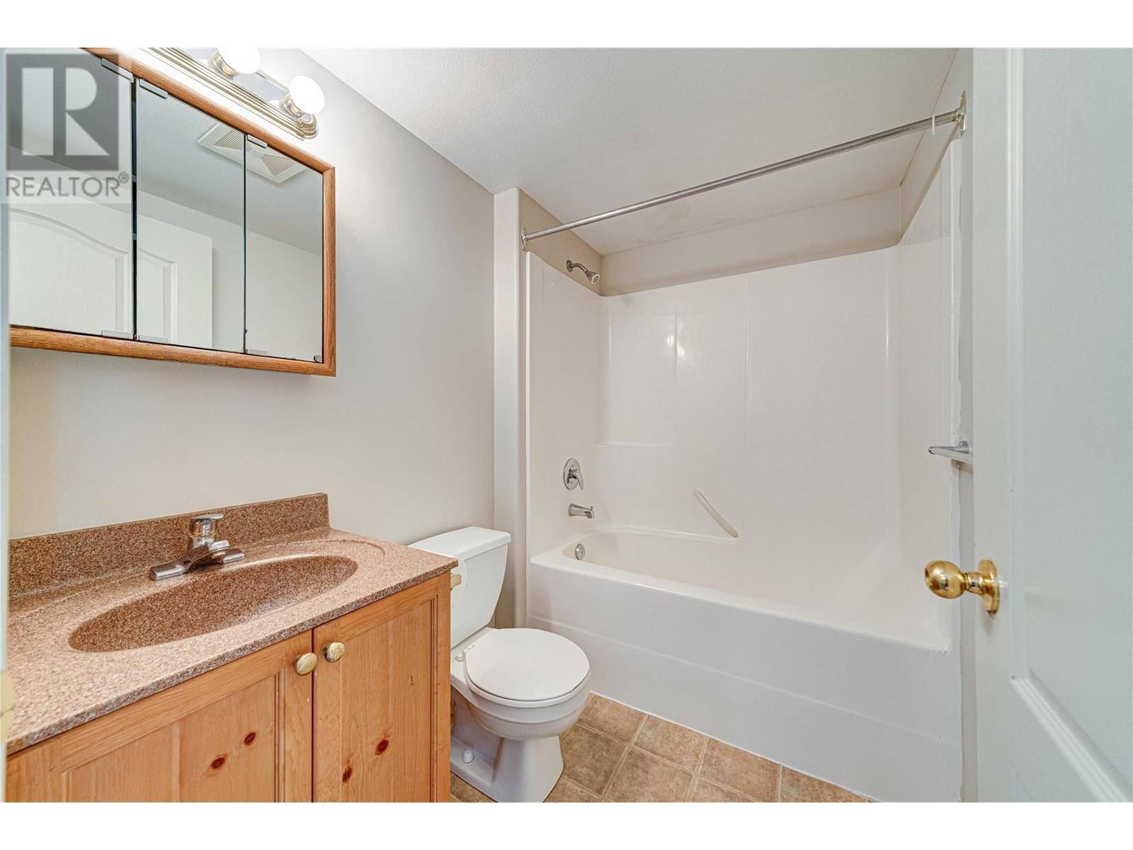 1200 Riverside Way Unit# 1216, Fernie, British Columbia  V0B 1M7 - Photo 14 - 10348173