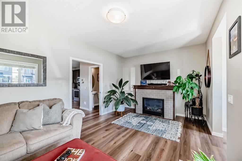 142 Fireside Cove, Cochrane, Alberta  T4C 0X4 - Photo 8 - A2224458
