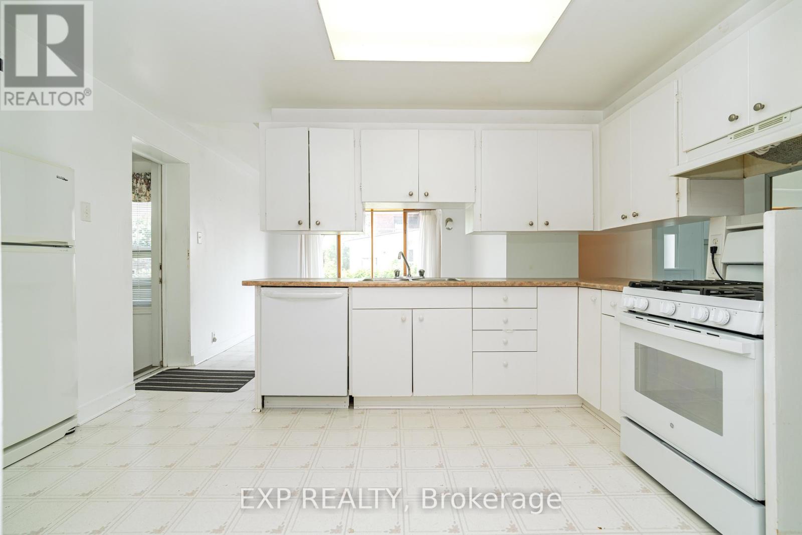 53 Elmsley Street N, Smiths Falls, Ontario  K7A 2G8 - Photo 15 - X12209352