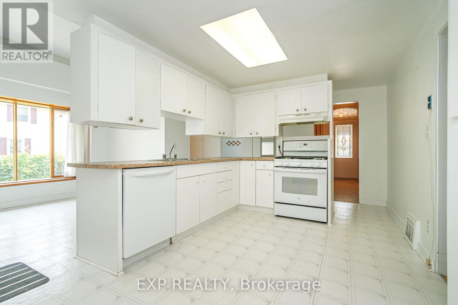 53 Elmsley Street N, Smiths Falls, Ontario  K7A 2G8 - Photo 16 - X12209352