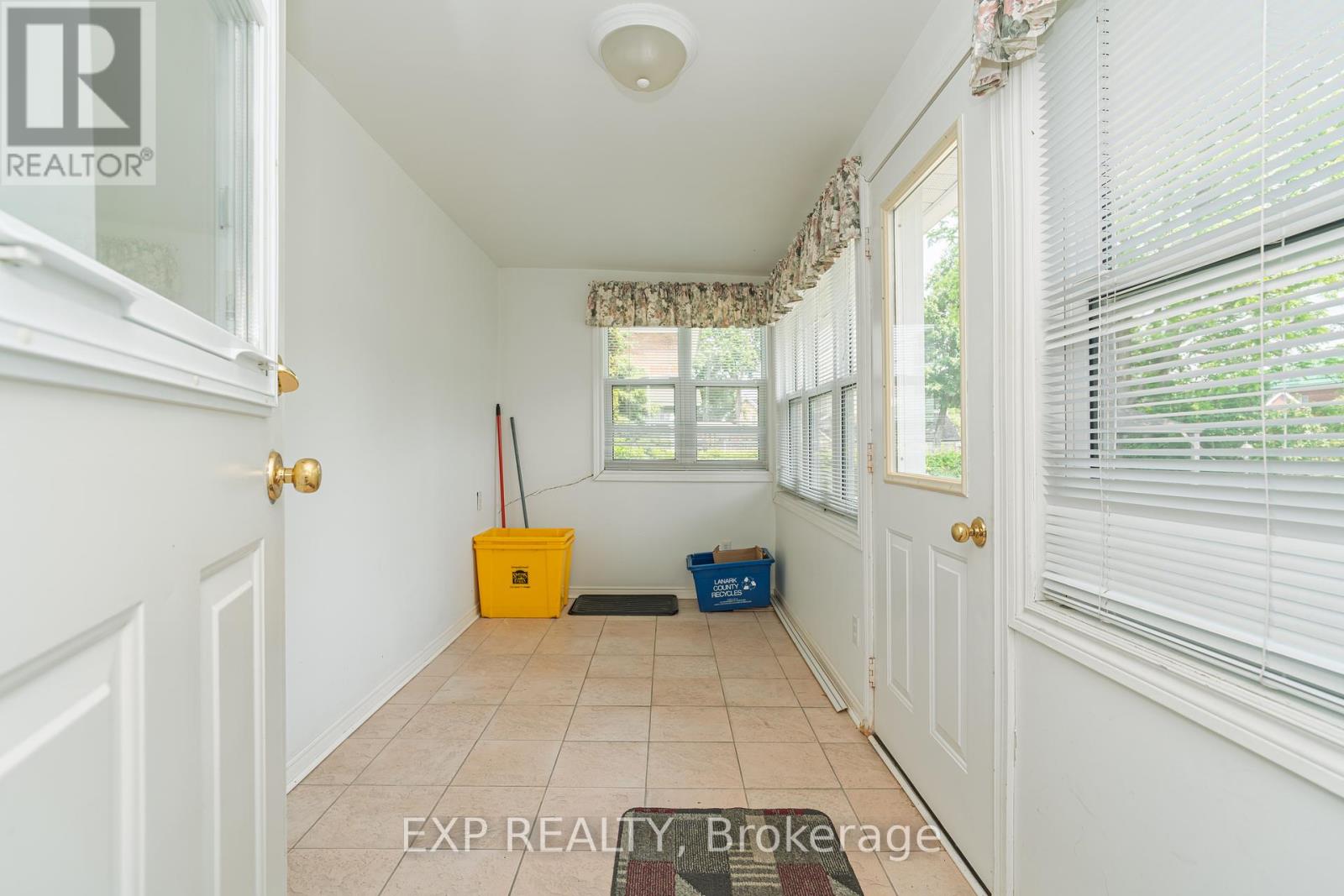 53 Elmsley Street N, Smiths Falls, Ontario  K7A 2G8 - Photo 19 - X12209352
