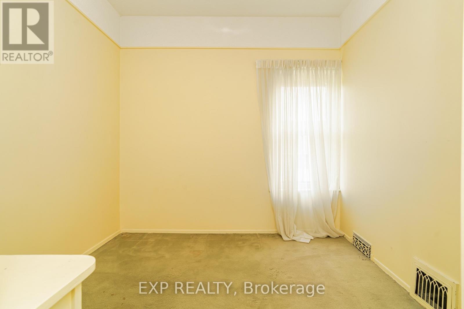 53 Elmsley Street N, Smiths Falls, Ontario  K7A 2G8 - Photo 33 - X12209352