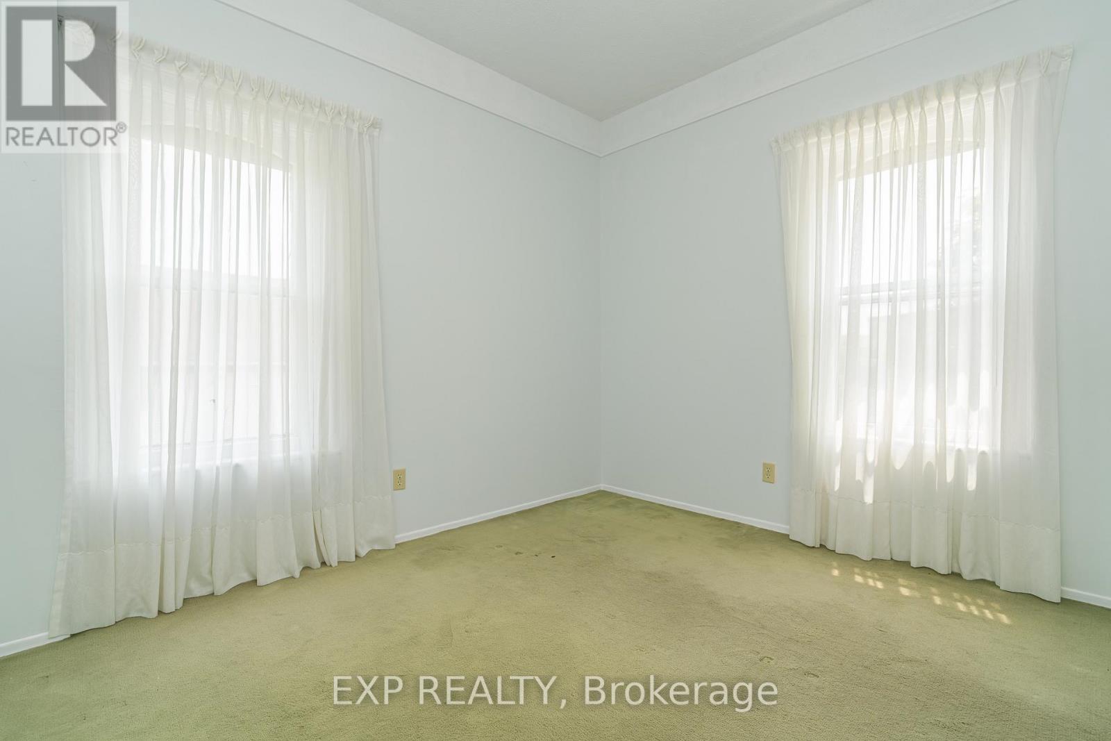 53 Elmsley Street N, Smiths Falls, Ontario  K7A 2G8 - Photo 39 - X12209352