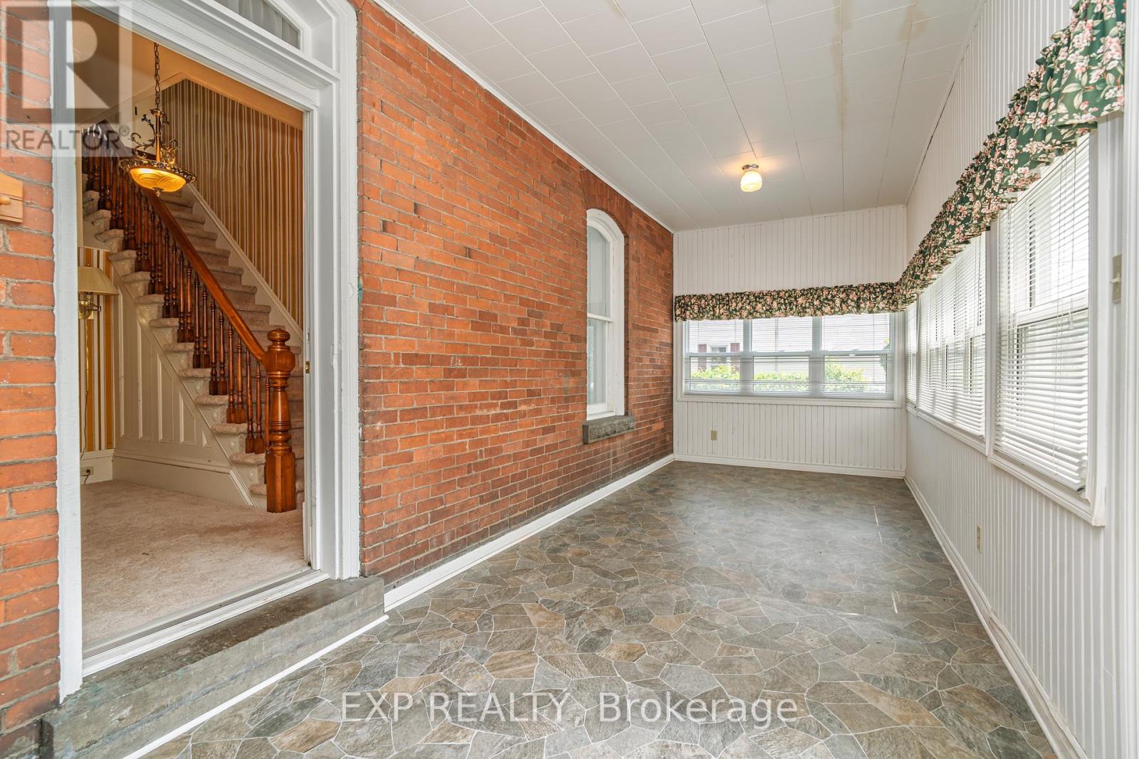 53 Elmsley Street N, Smiths Falls, Ontario  K7A 2G8 - Photo 4 - X12209352