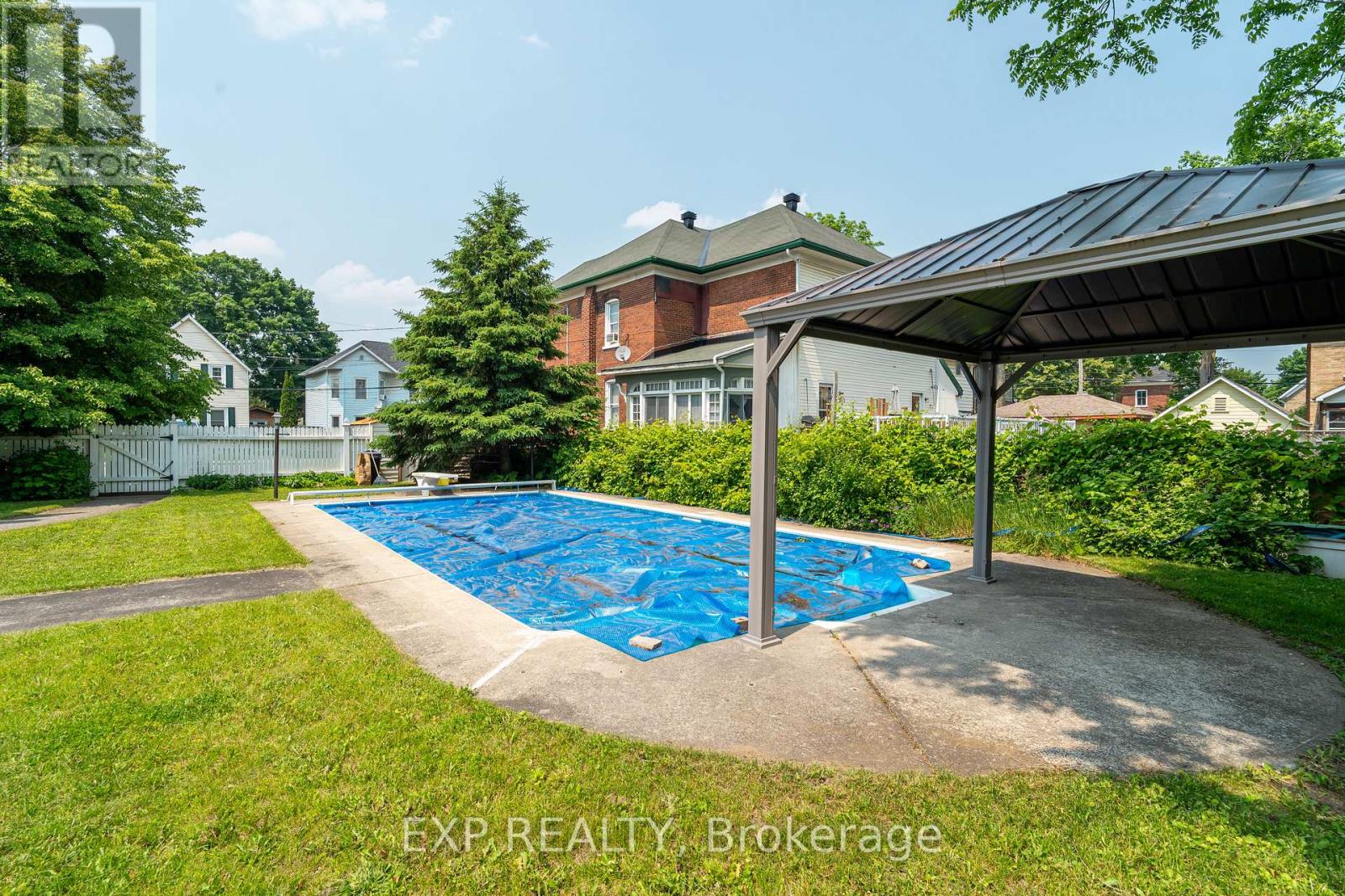 53 Elmsley Street N, Smiths Falls, Ontario  K7A 2G8 - Photo 43 - X12209352