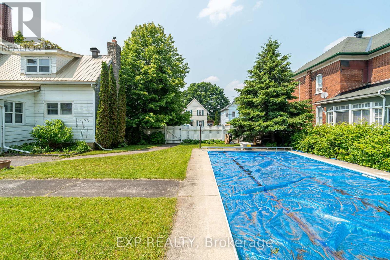 53 Elmsley Street N, Smiths Falls, Ontario  K7A 2G8 - Photo 44 - X12209352