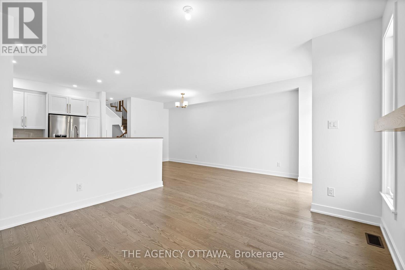 140 Sencha Terrace, Ottawa, Ontario  K2J 6Z2 - Photo 13 - X12209362