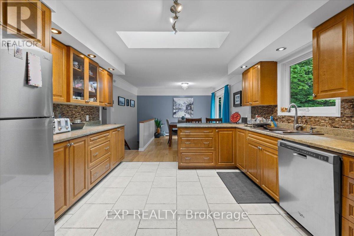 1106 Dunning Road, Ottawa, Ontario  K4C 1P5 - Photo 14 - X12209495
