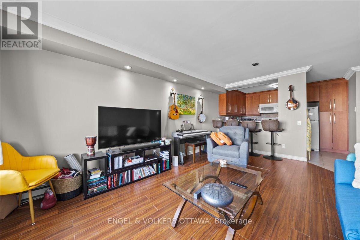 908 - 158a Mcarthur Avenue E, Ottawa, Ontario  K1L 7E7 - Photo 10 - X12209527