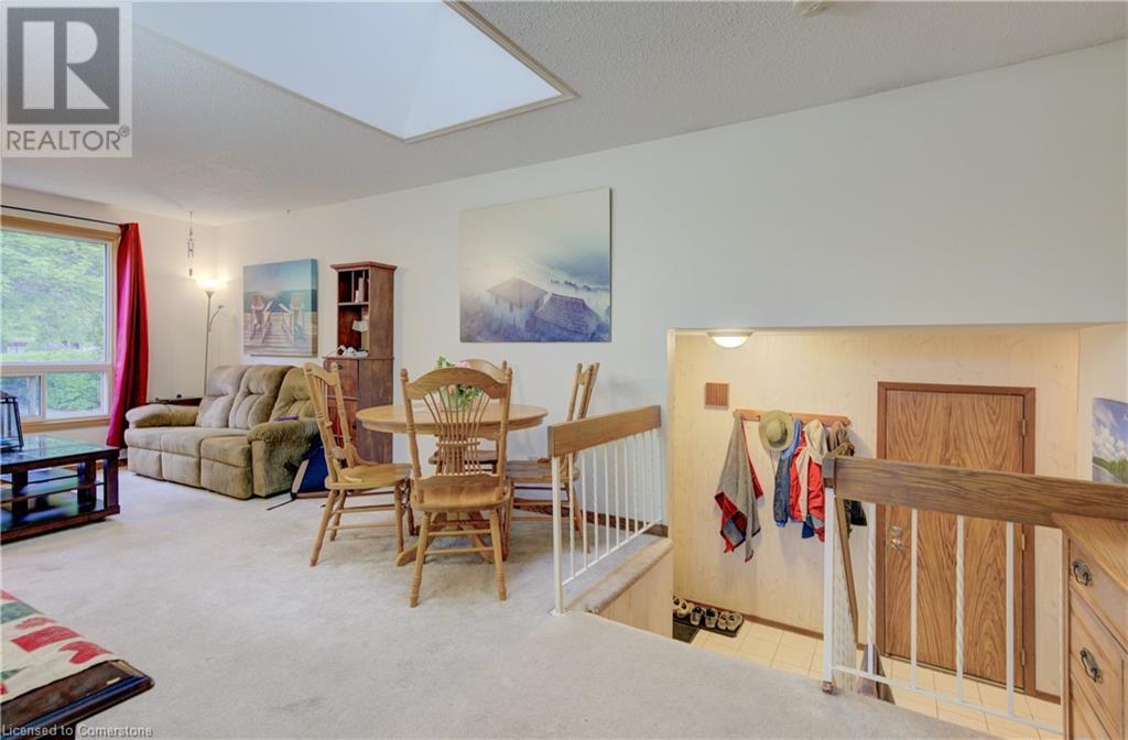 187 Northlake Drive, Waterloo, Ontario  N2V 1B7 - Photo 7 - 40738050