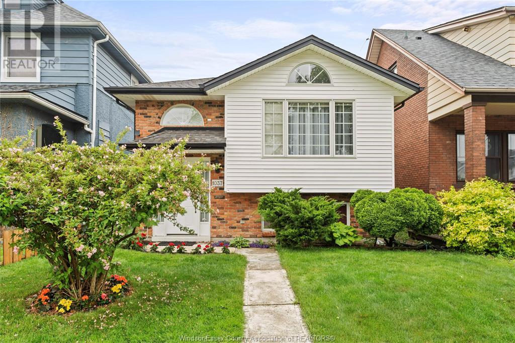 MLS# 25014600: 1037 CHURCH, Windsor, Canada
