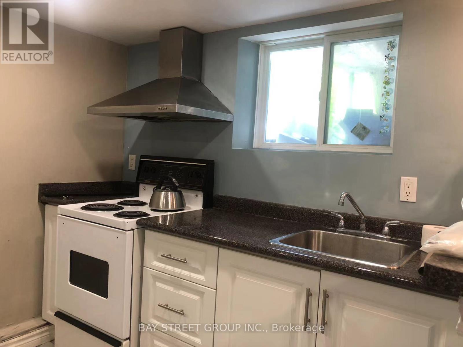 Bsmt - 478 Winona Drive, Toronto, Ontario  M6C 3T7 - Photo 2 - C12209279