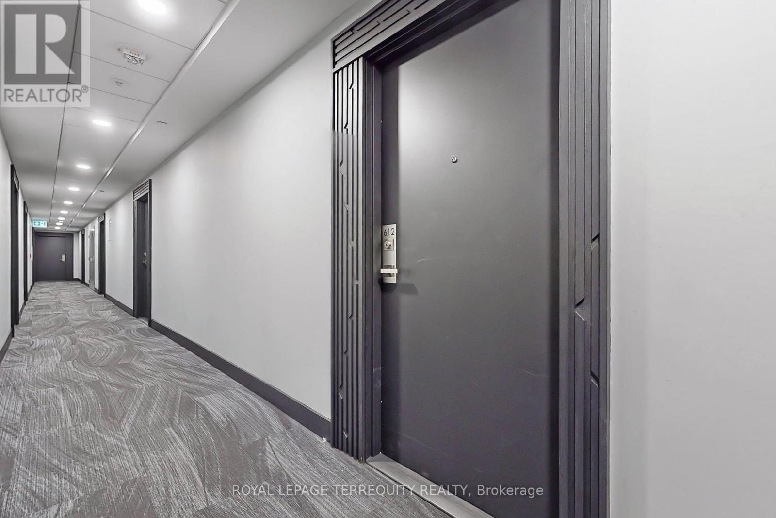 612 - 840 St Clair Avenue W, Toronto, Ontario  M6C 0A4 - Photo 5 - C12209304
