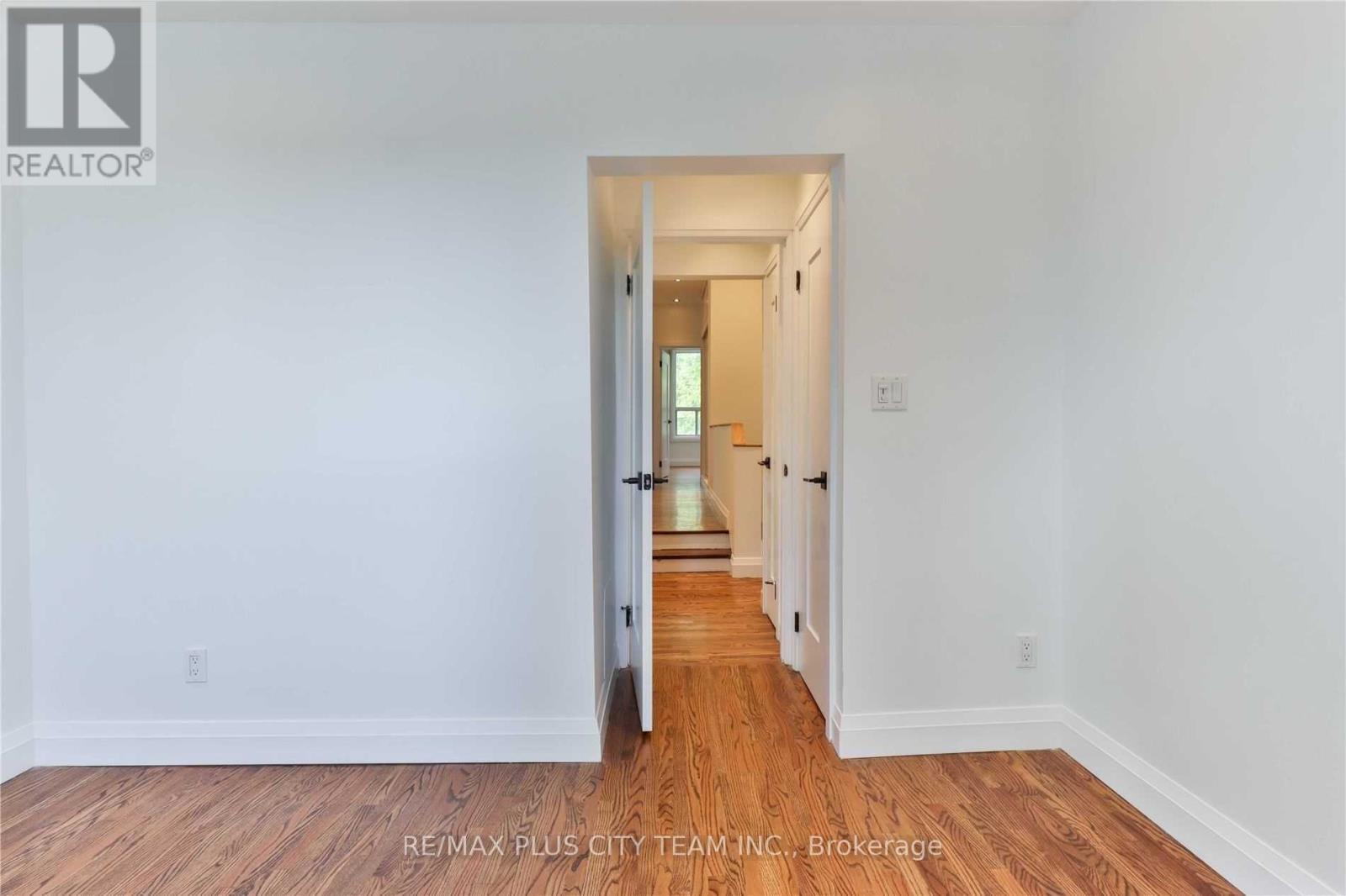 Upper - 153 Niagara Street, Toronto, Ontario  M5V 1C6 - Photo 24 - C12209350
