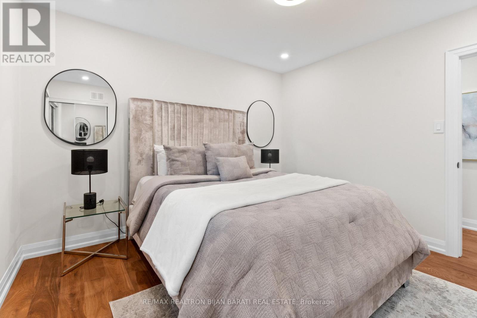 4 Robinter Drive, Toronto (Newtonbrook East), Ontario  M2M 3P9 - Photo 26 - C12209415