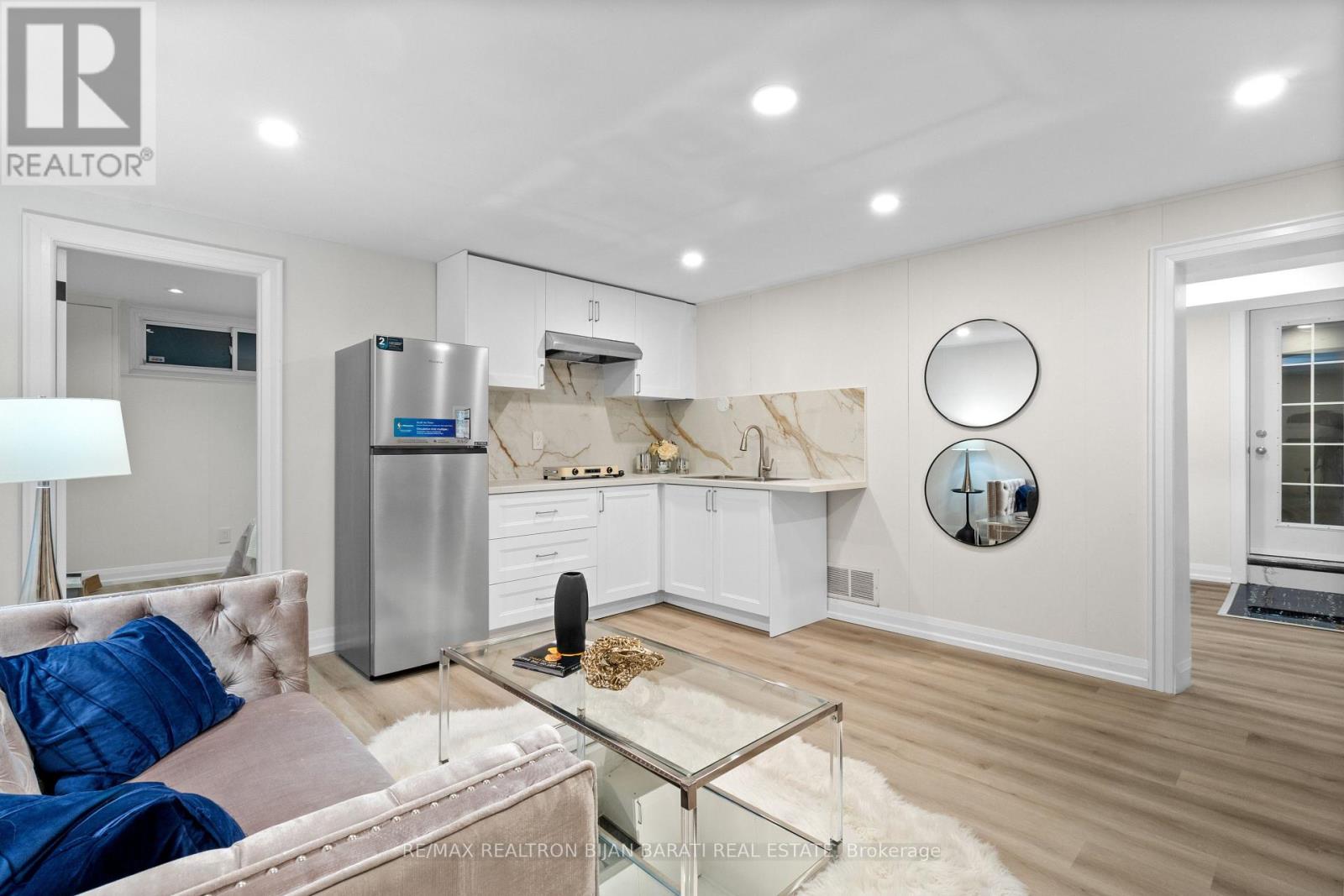 4 Robinter Drive, Toronto (Newtonbrook East), Ontario  M2M 3P9 - Photo 29 - C12209415