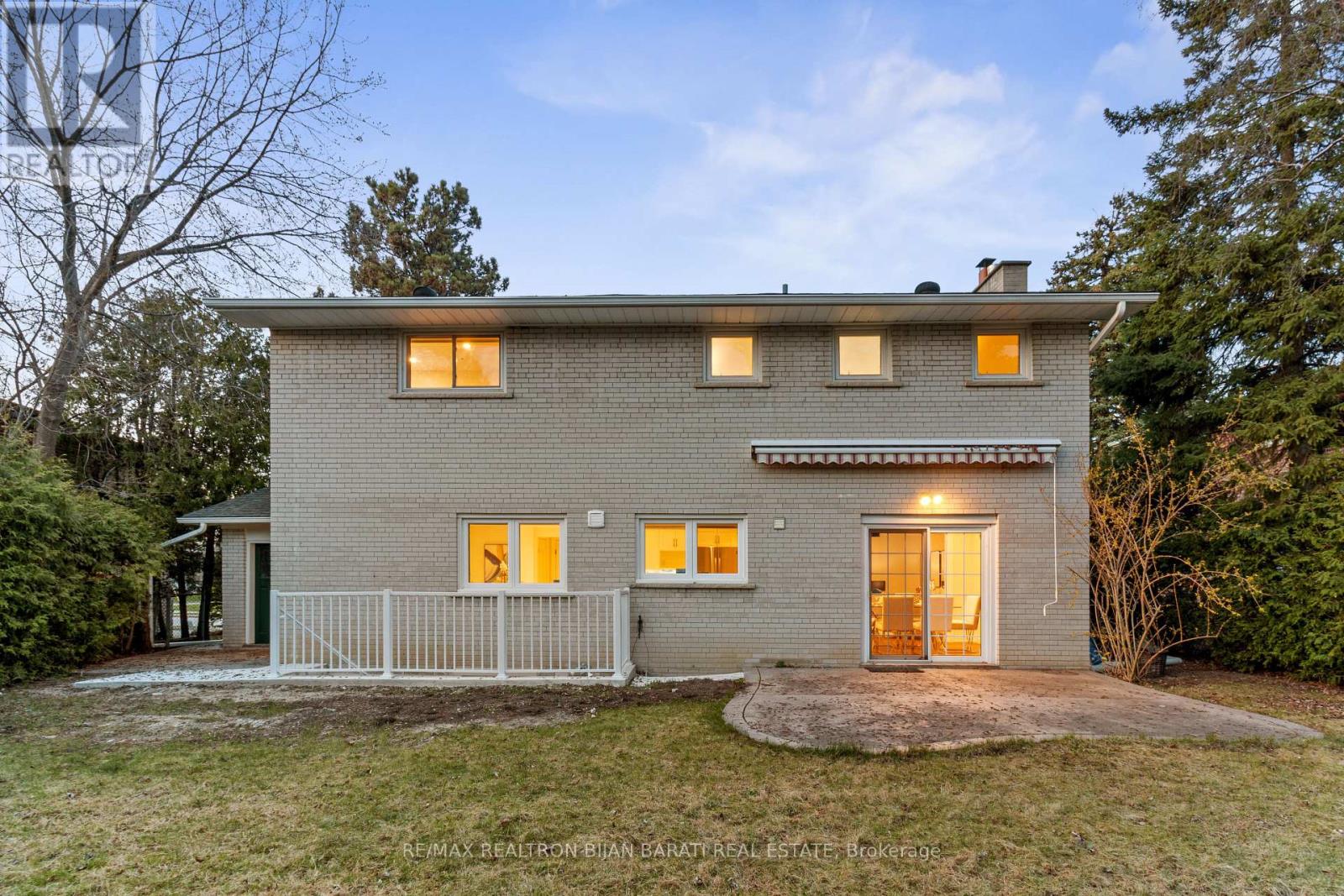 4 Robinter Drive, Toronto (Newtonbrook East), Ontario  M2M 3P9 - Photo 33 - C12209415