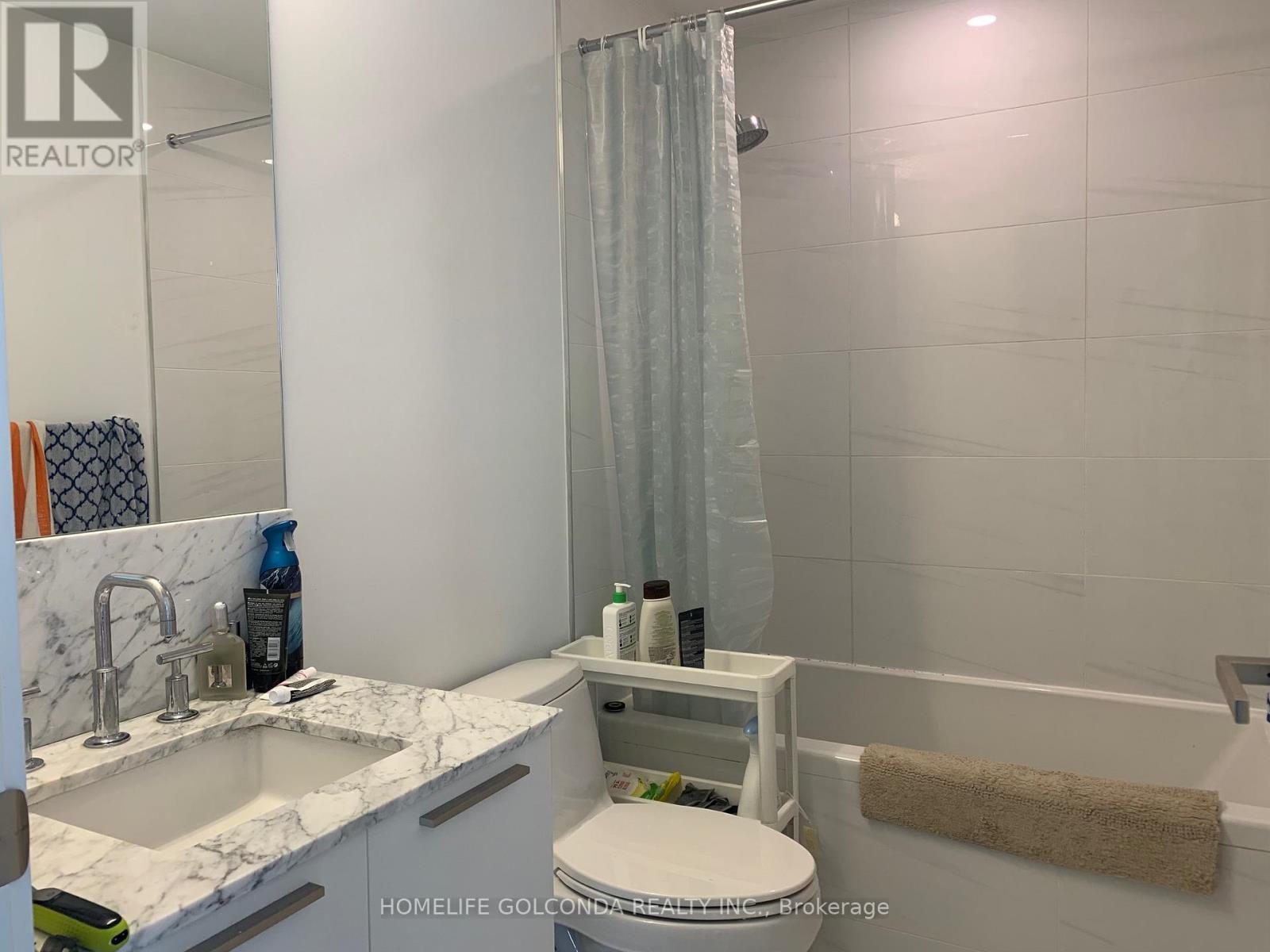 1801 - 3 Gloucester Street, Toronto, Ontario  M4Y 0C6 - Photo 8 - C12209434