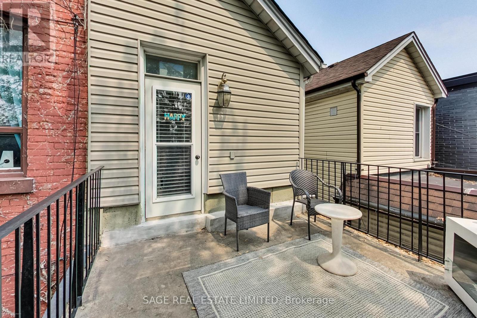 272 Sterling Road, Toronto, Ontario  M6R 2B9 - Photo 23 - C12209443