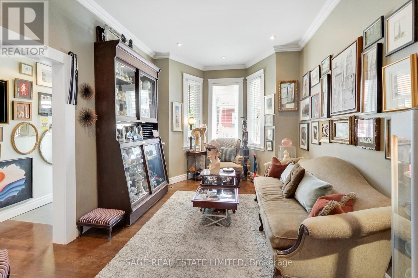 272 Sterling Road, Toronto, Ontario  M6R 2B9 - Photo 4 - C12209443