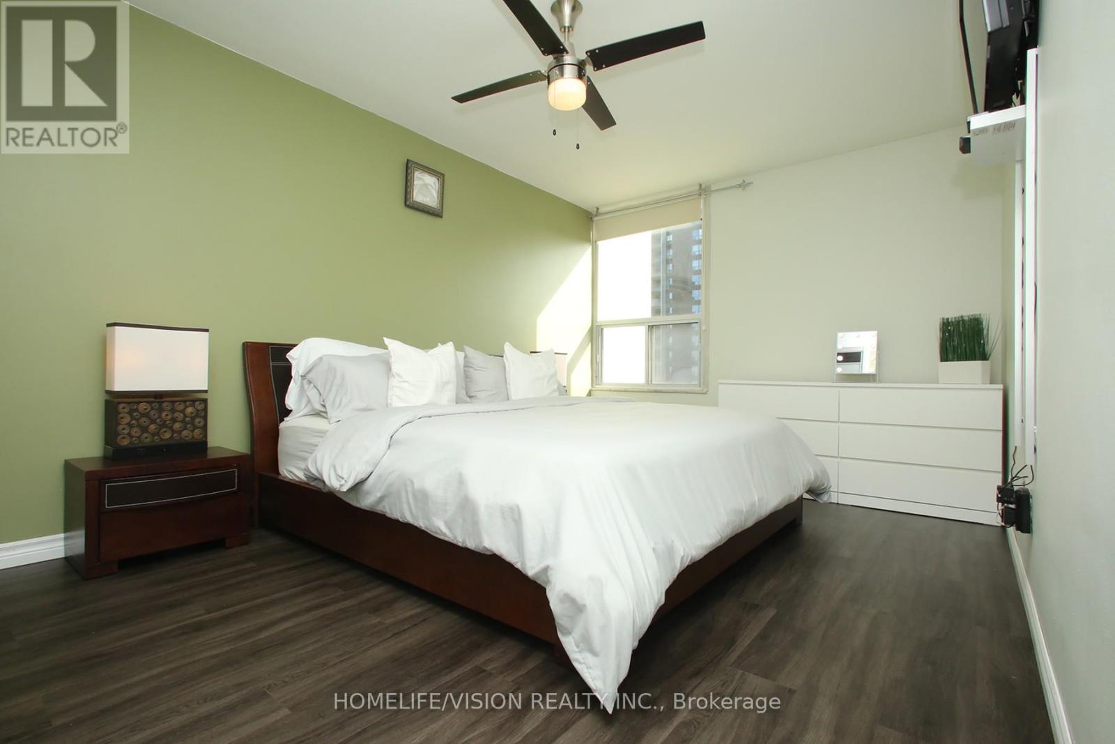 409 - 15 Vicora Linkway, Toronto, Ontario  M3C 1A7 - Photo 18 - C12209444