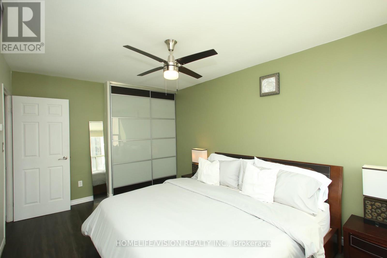 409 - 15 Vicora Linkway, Toronto, Ontario  M3C 1A7 - Photo 19 - C12209444