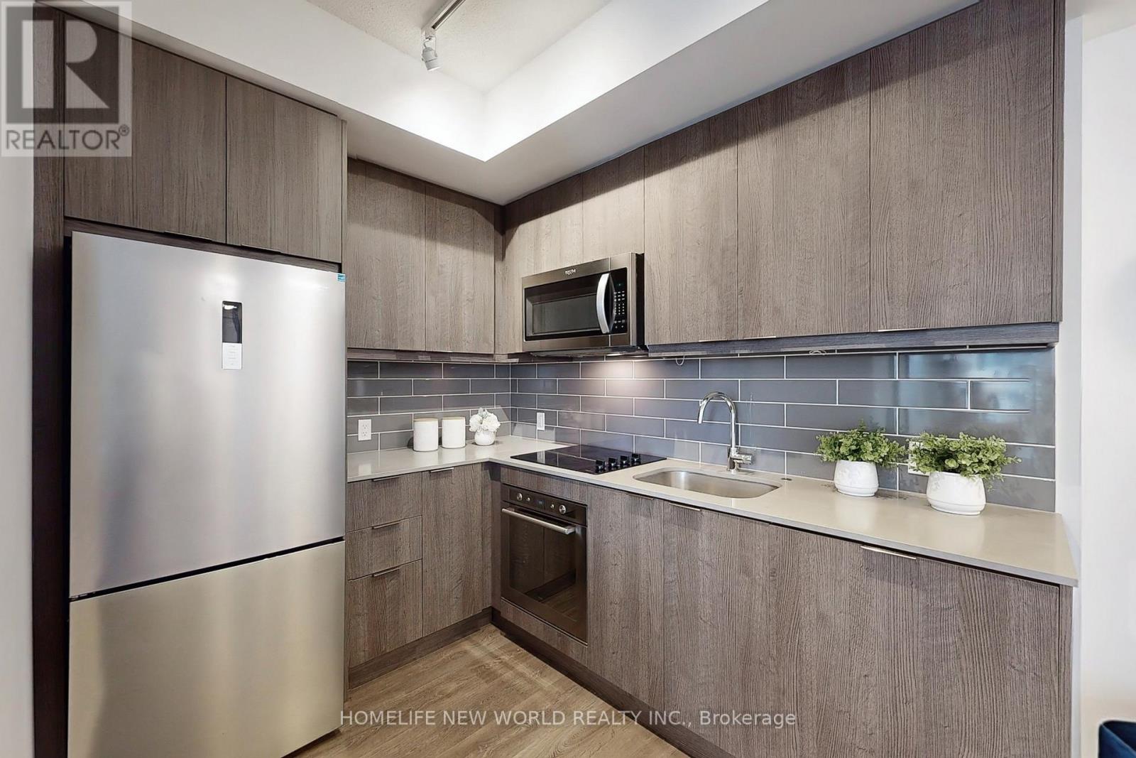 402 - 38 Forest Manor Road, Toronto, Ontario  M2J 0H4 - Photo 13 - C12209479