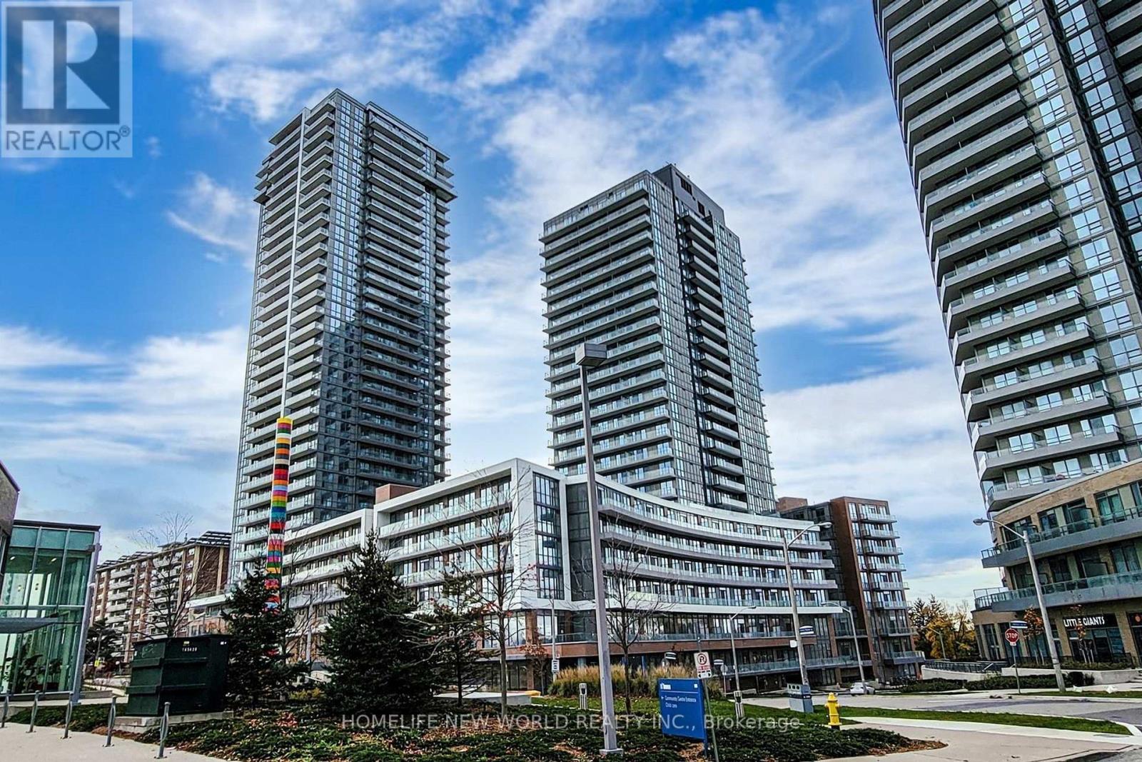 402 - 38 Forest Manor Road, Toronto, Ontario  M2J 0H4 - Photo 2 - C12209479