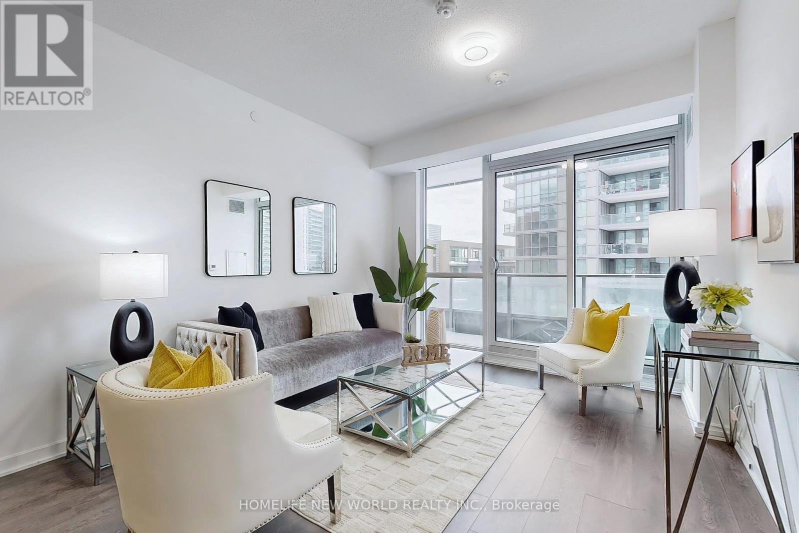 402 - 38 Forest Manor Road, Toronto, Ontario  M2J 0H4 - Photo 5 - C12209479