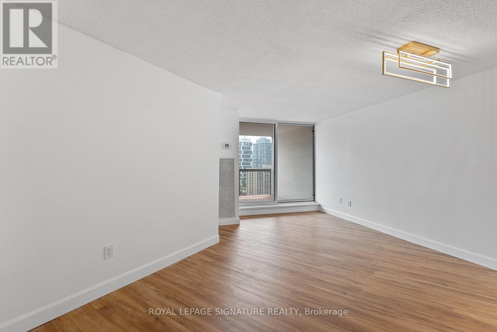 1805 - 77 Maitland Place, Toronto, Ontario  M4Y 2V6 - Photo 11 - C12209511
