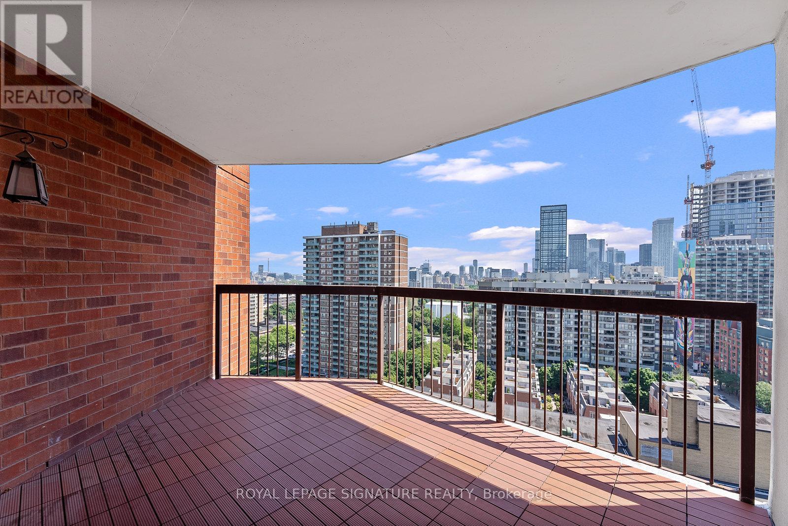 1805 - 77 Maitland Place, Toronto, Ontario  M4Y 2V6 - Photo 20 - C12209511