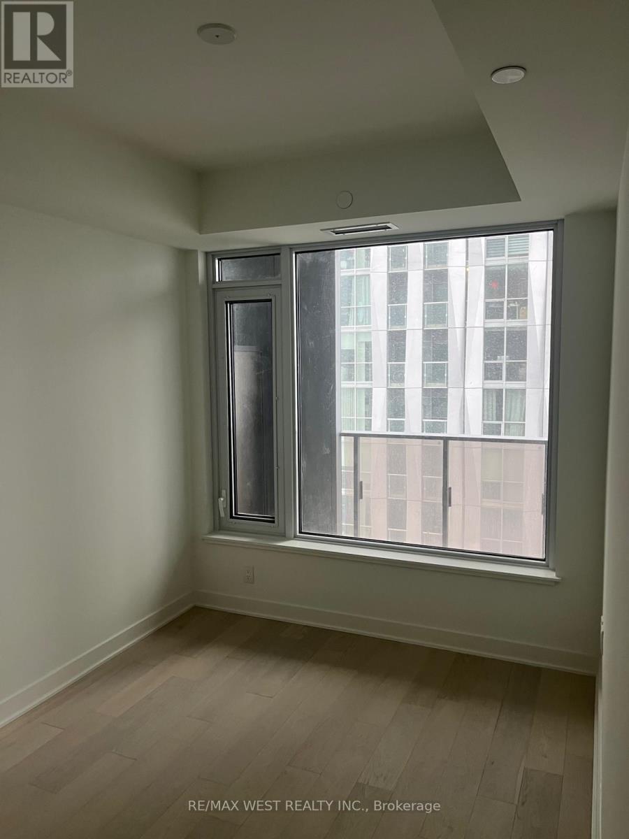 2607 - 11 Yorkville Avenue, Toronto, Ontario  M4W 1L2 - Photo 3 - C12209512
