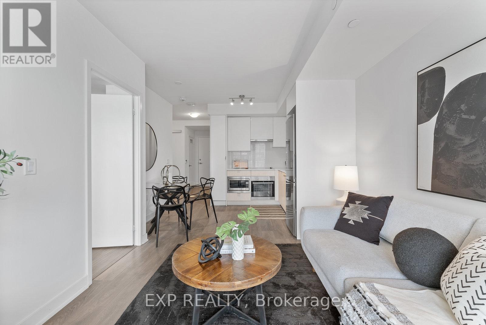2011 - 99 Broadway Avenue, Toronto (Mount Pleasant West), Ontario  M4P 0E3 - Photo 16 - C12209540