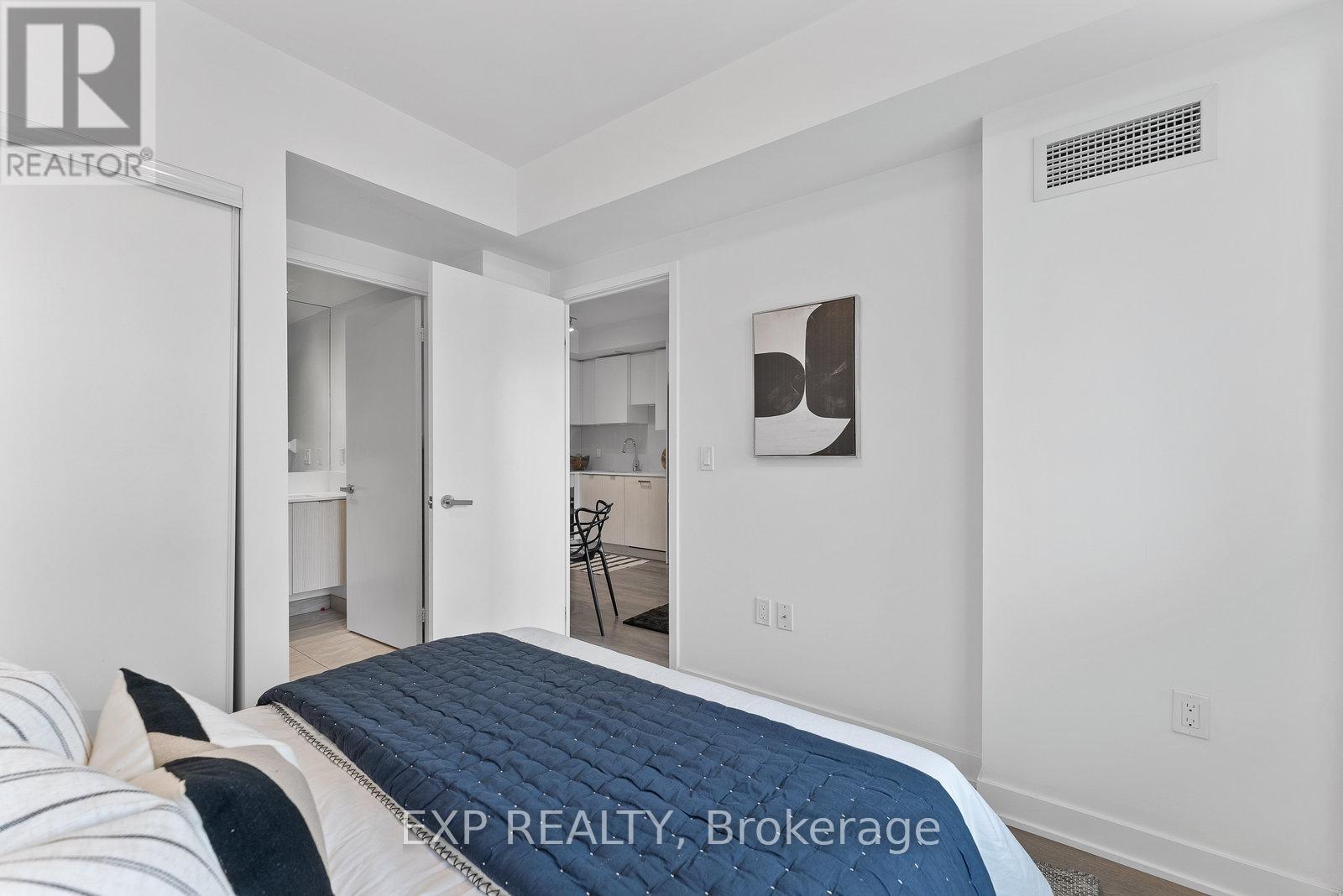 2011 - 99 Broadway Avenue, Toronto (Mount Pleasant West), Ontario  M4P 0E3 - Photo 23 - C12209540