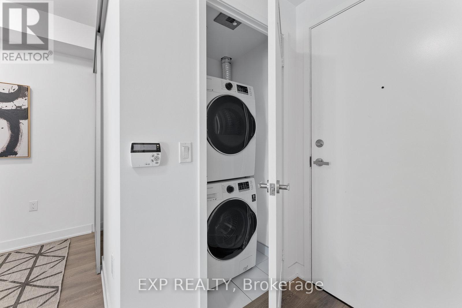 2011 - 99 Broadway Avenue, Toronto (Mount Pleasant West), Ontario  M4P 0E3 - Photo 25 - C12209540
