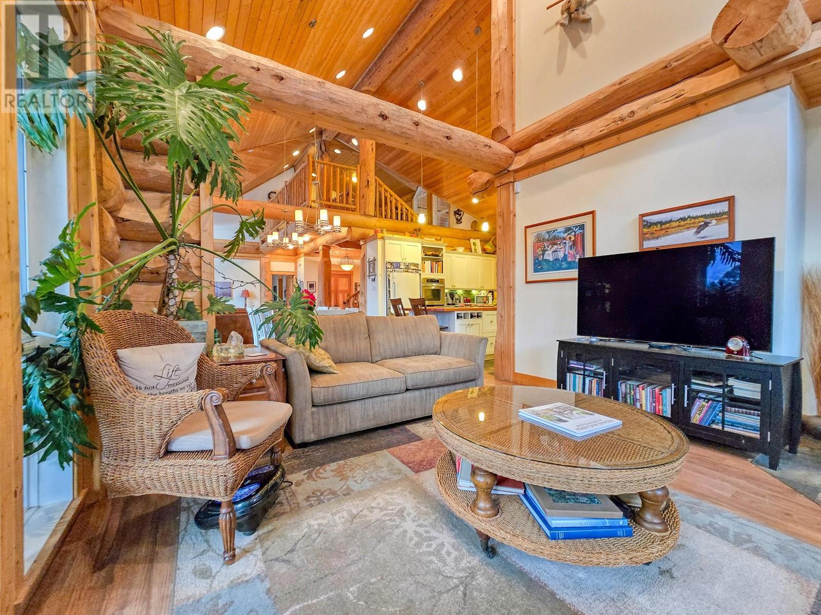 8403 Bighorn Sheep Lane, Canal Flats, British Columbia  V0B 1B0 - Photo 22 - 10348875