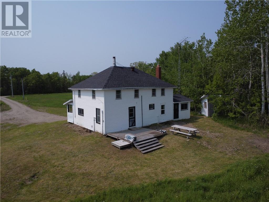 638 South Line Road, Barrie Island, Ontario  P0P 1H0 - Photo 11 - 2122493