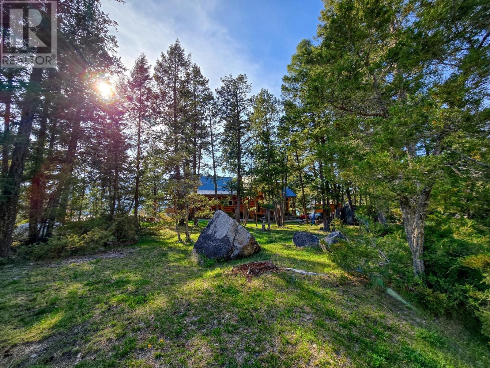 8403 Bighorn Sheep Lane, Canal Flats, British Columbia  V0B 1B0 - Photo 41 - 10348875