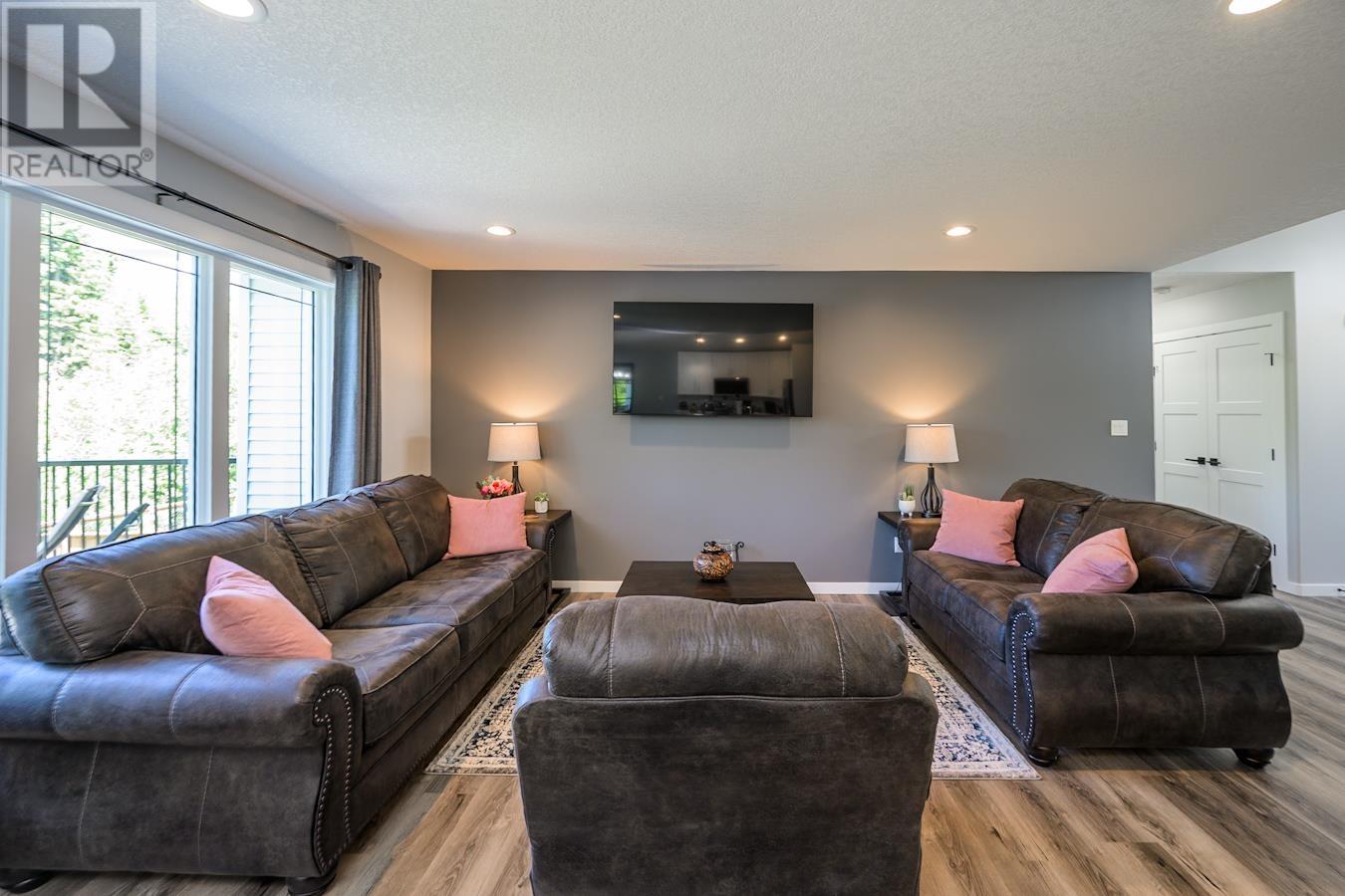 5488 W Venta Drive, Prince George, British Columbia  V2K 0B6 - Photo 6 - R3013499