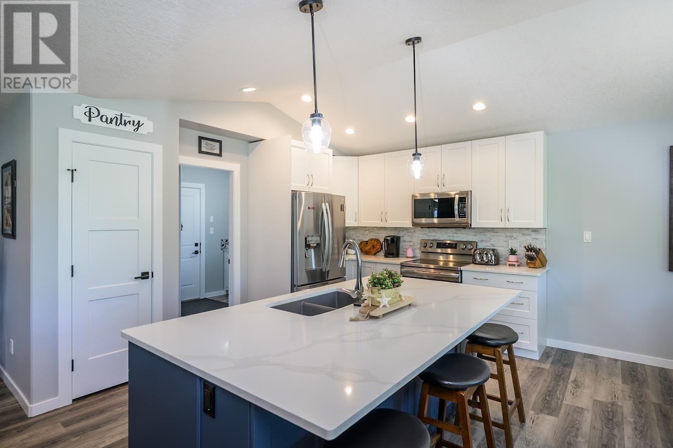 5488 W Venta Drive, Prince George, British Columbia  V2K 0B6 - Photo 10 - R3013499