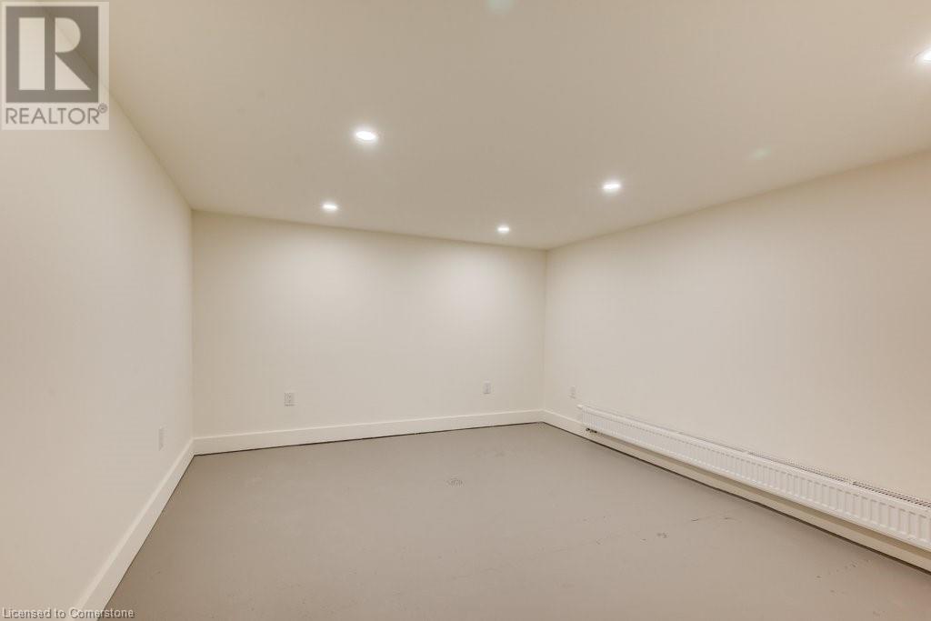 34 Severn Avenue, Kitchener, Ontario  N2M 2V2 - Photo 34 - 40738864