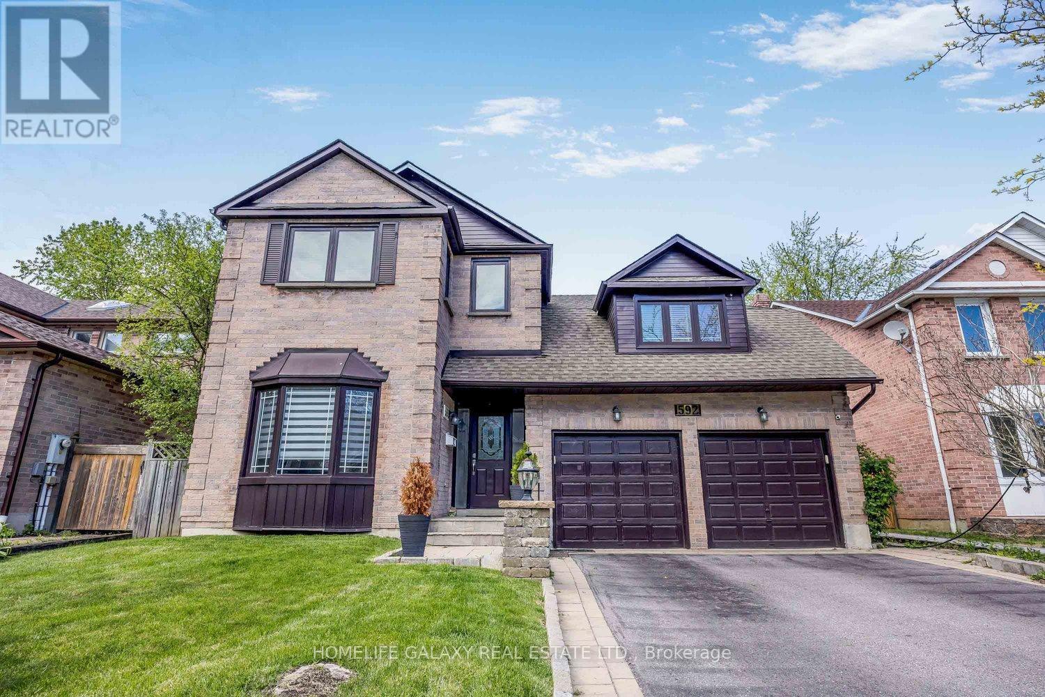 592 MAITLAND DRIVE, Pickering, Ontario