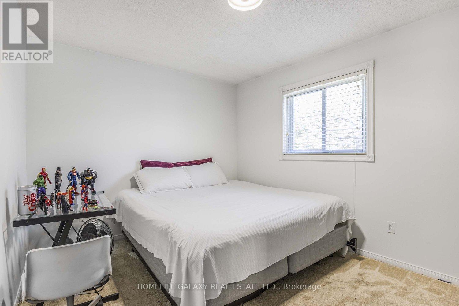 592 Maitland Drive, Pickering, Ontario  L1W 3T6 - Photo 18 - E12209230