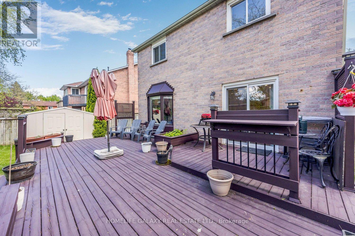 592 Maitland Drive, Pickering, Ontario  L1W 3T6 - Photo 40 - E12209230