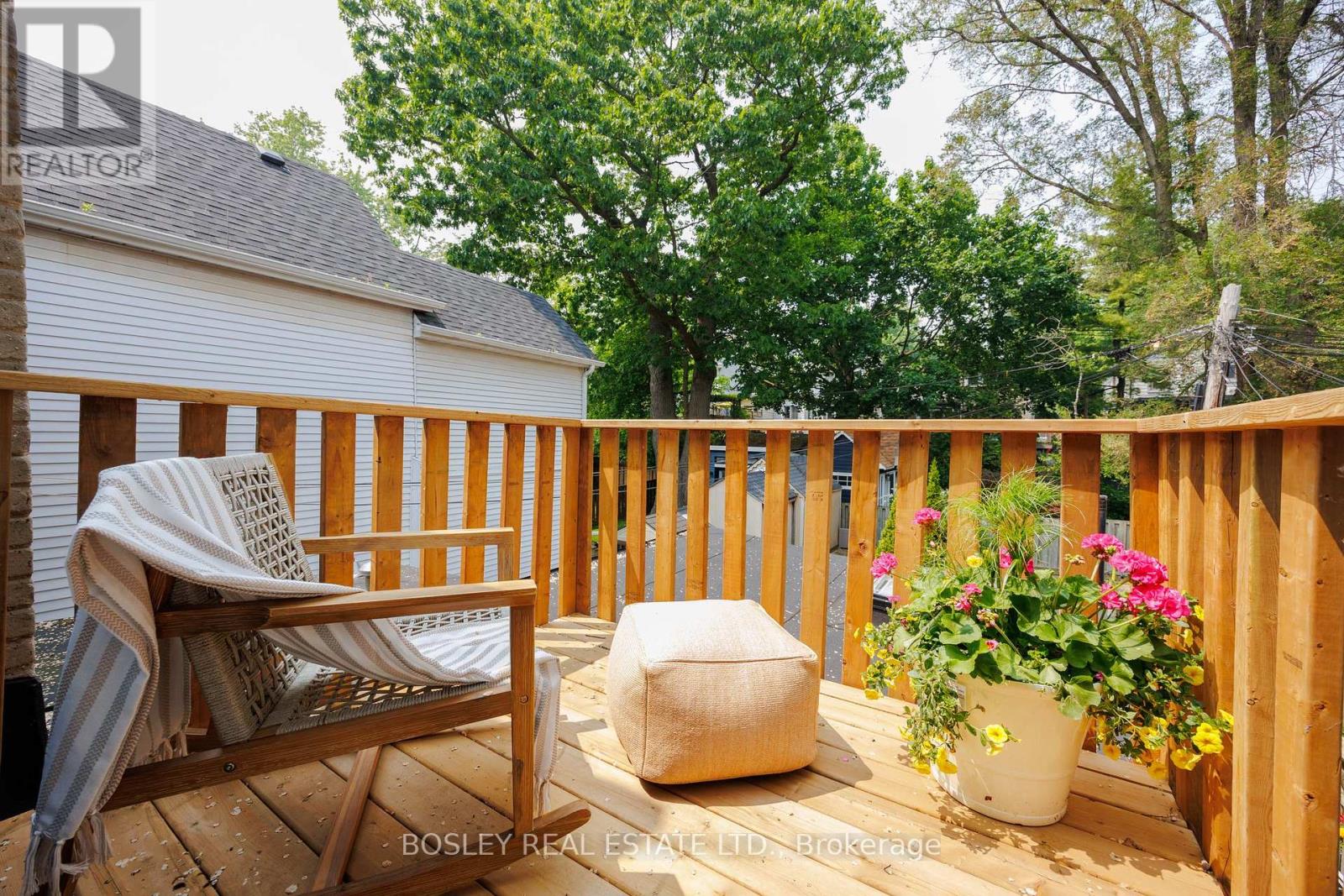 40 Corley Avenue, Toronto, Ontario  M4E 1T9 - Photo 23 - E12209333