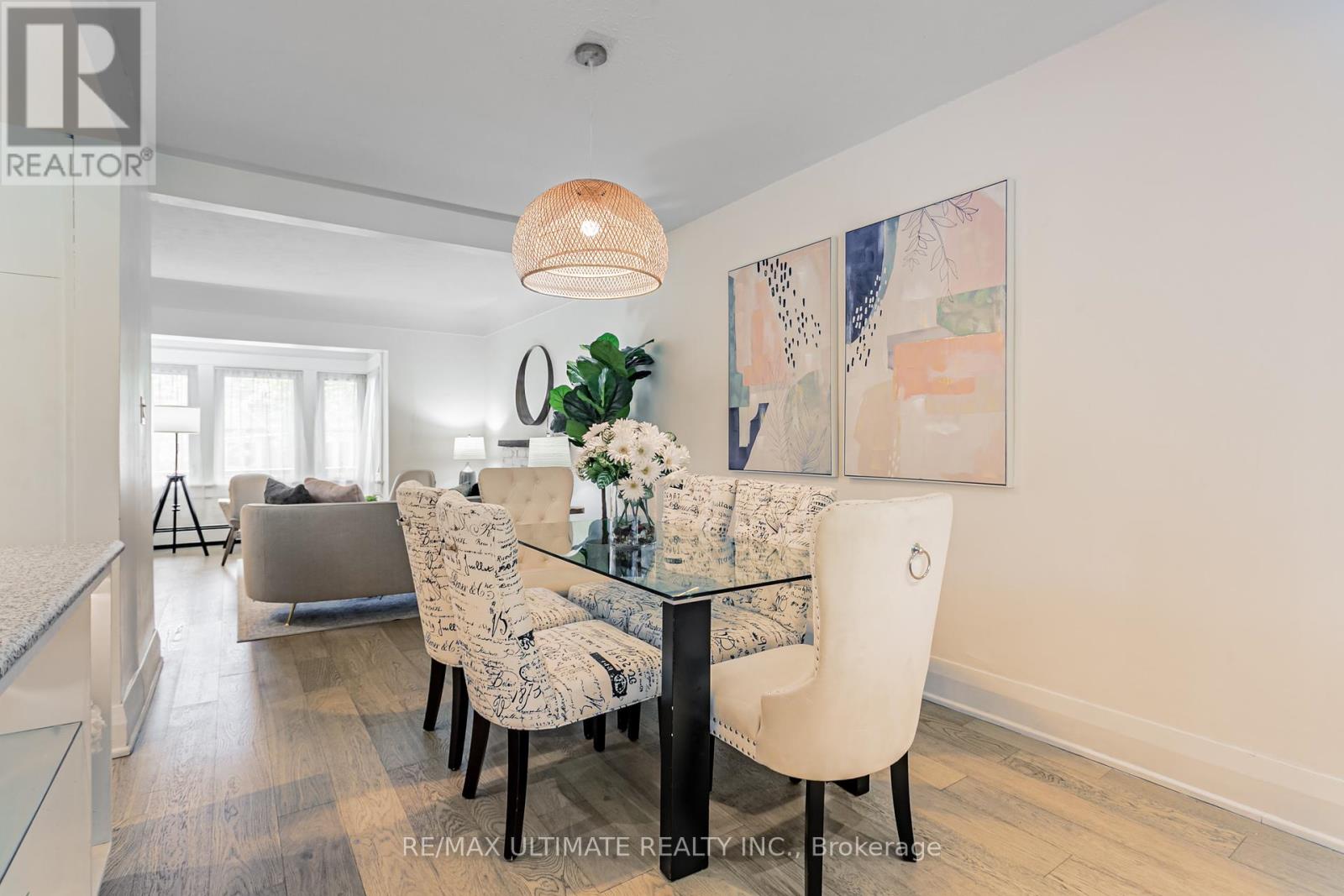 275 Kenilworth Avenue, Toronto, Ontario  M4L 3S9 - Photo 17 - E12209427