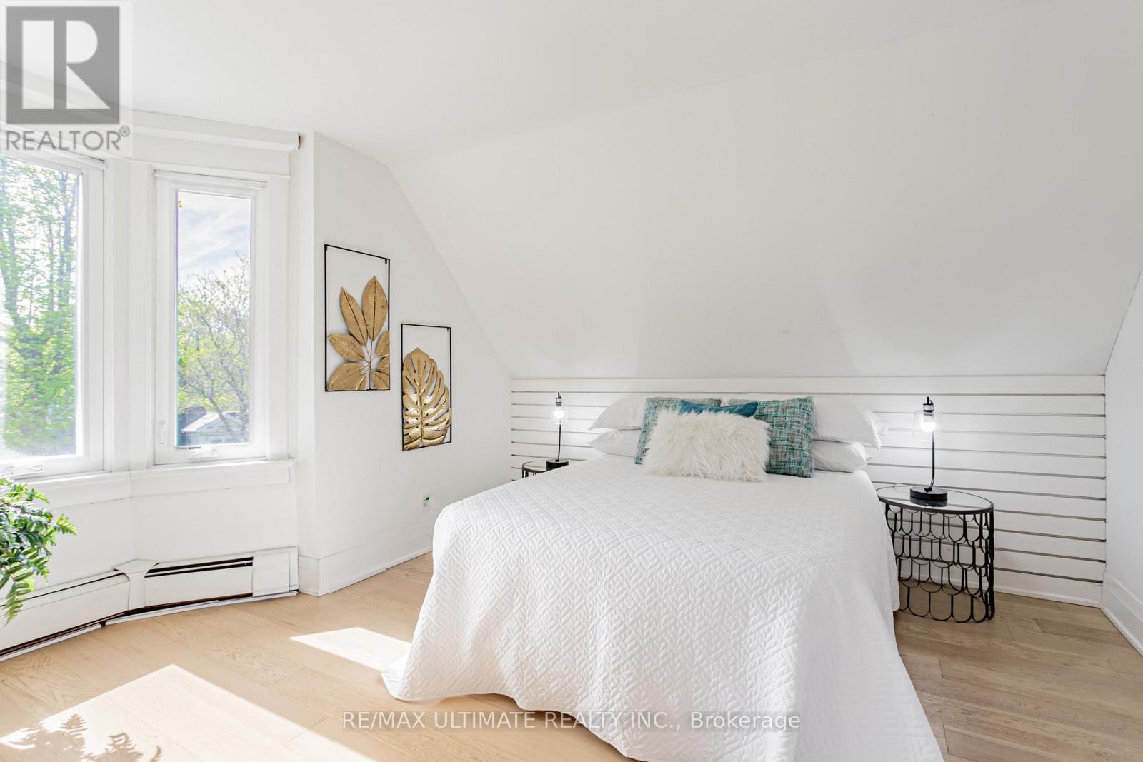 275 Kenilworth Avenue, Toronto, Ontario  M4L 3S9 - Photo 29 - E12209427