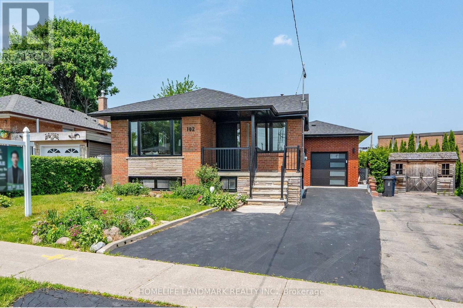 102 JARWICK DRIVE, Toronto, Ontario